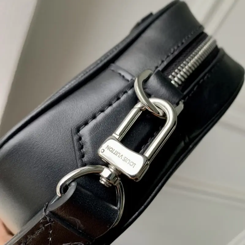 M51726 Water Ripple Black 25x15.5x6.5cm High Quality Bags - Image 8