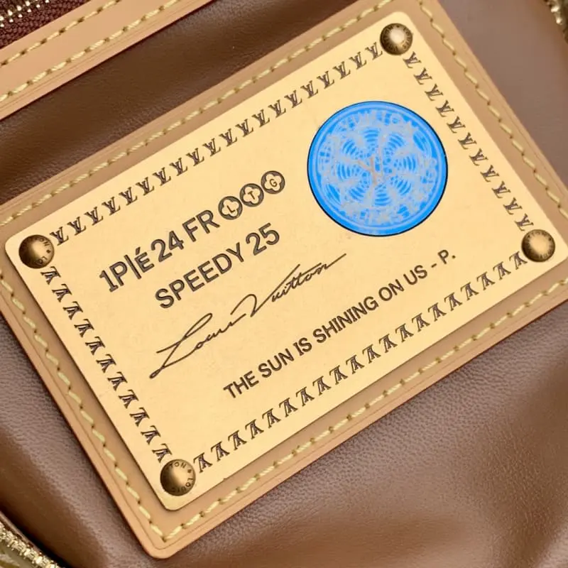 M24443 S1 25x15x15cm High Quality Bags - Image 8