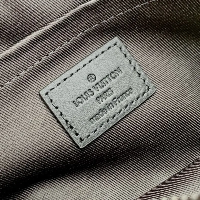 M14253 13x6.5x20cm High Quality Bags - Image 8