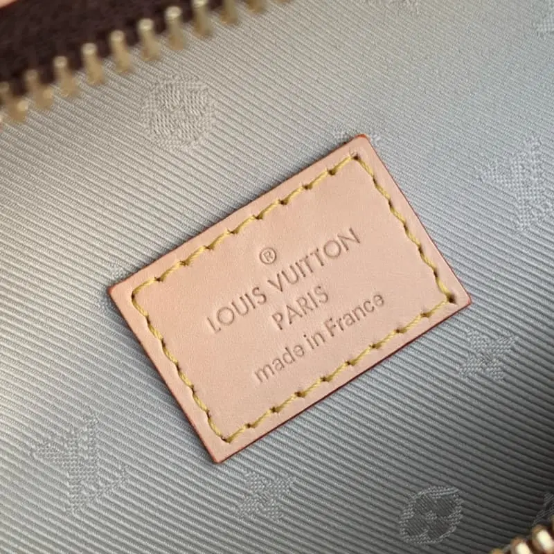 M46784 38x16x7.5cm High Quality Bags - Image 8