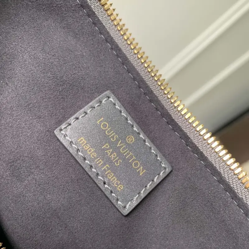 M12174 25.5x13x5cm High Quality Bags - Image 8