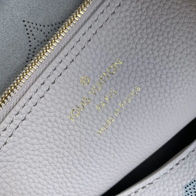 M12093 35x40x17cm High Quality Bags - Image 8