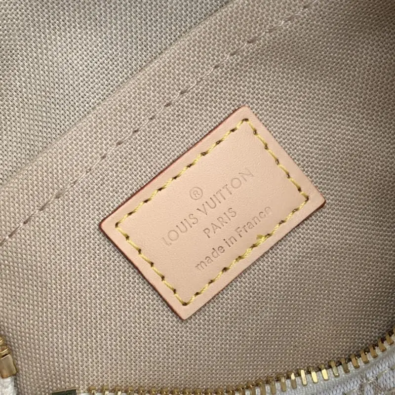 M12747 20.5x13.5x12cm High Quality Bags - Image 8