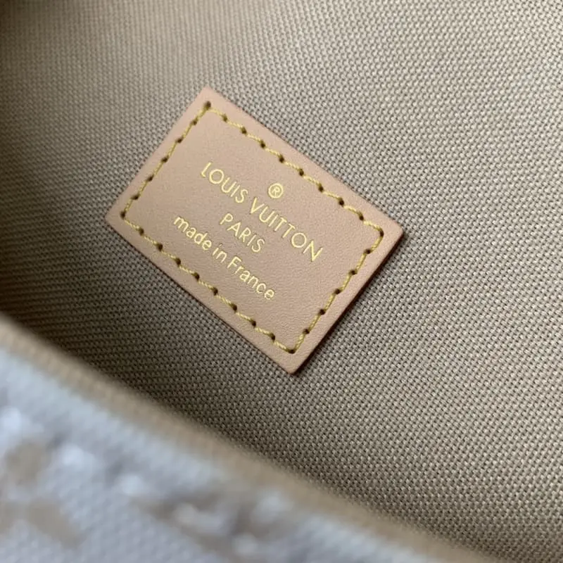 M12327 20x16x7.5cm High Quality Bags - Image 8