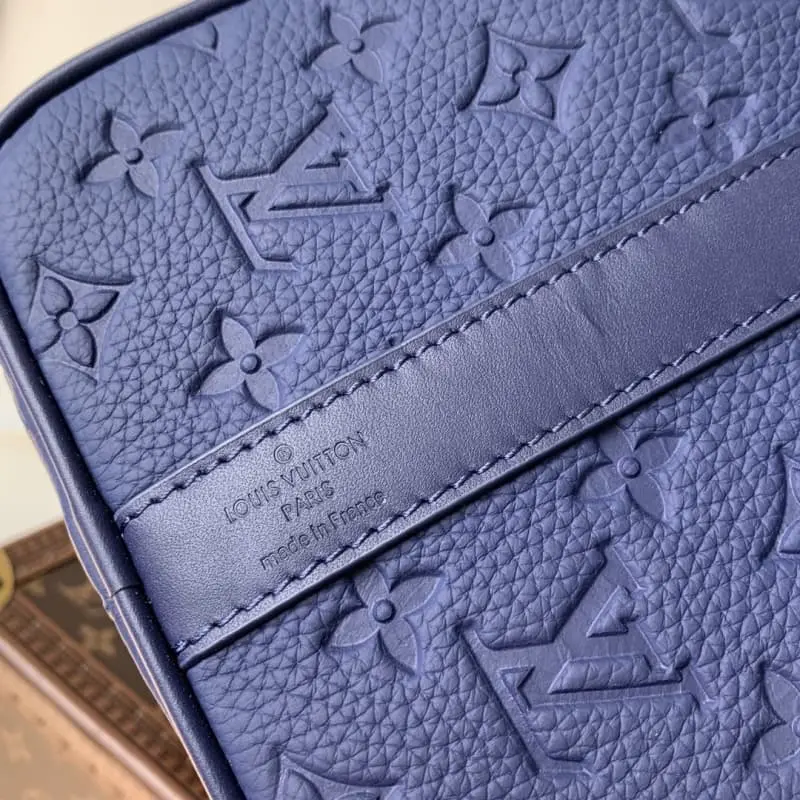 M11691 34x21x16cm High Quality Bags - Image 8