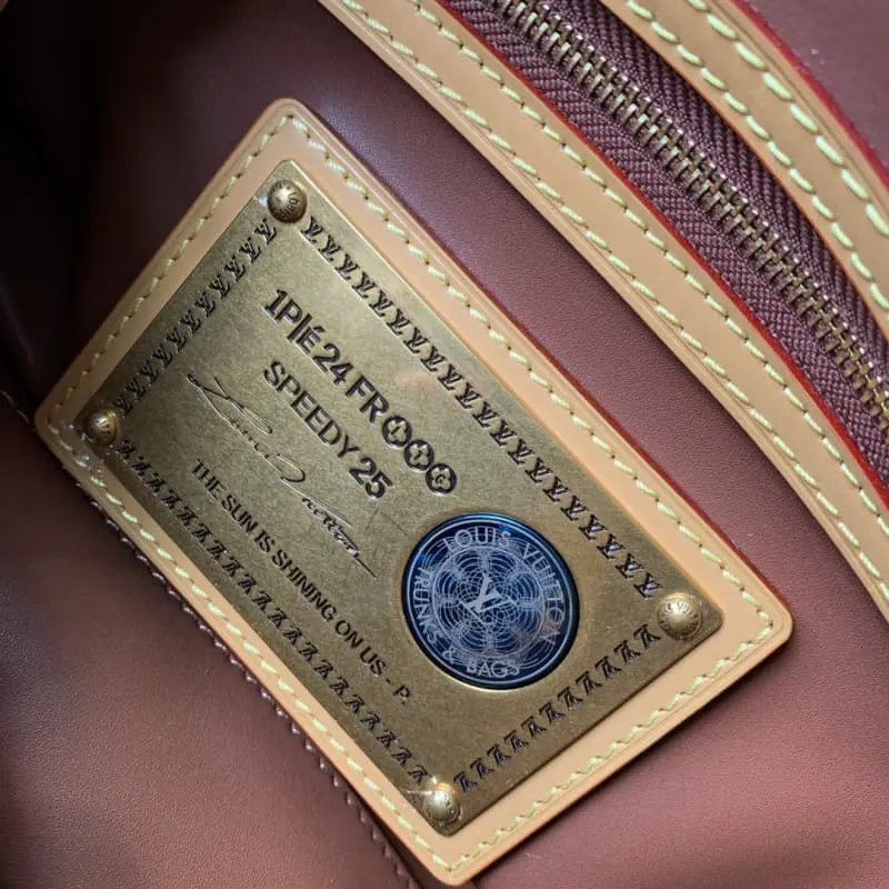 M11562 pieces purple 25x15x15cm High Quality Bags - Image 8