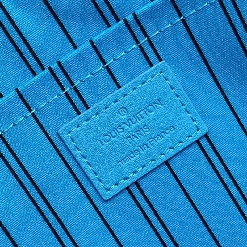 M13199 S1 21x7.5x30cm High Quality Bags - Image 8