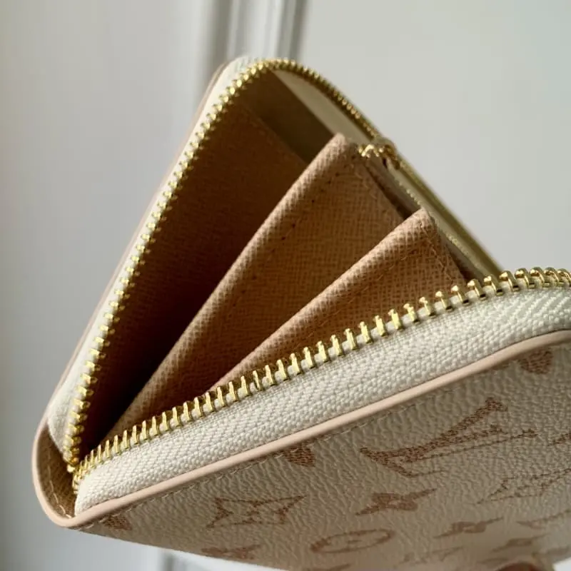 M83093 White Flower 19x10cm High Quality Bags - Image 8