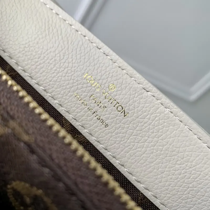 M25050 24x17x9cm High Quality Bags - Image 8