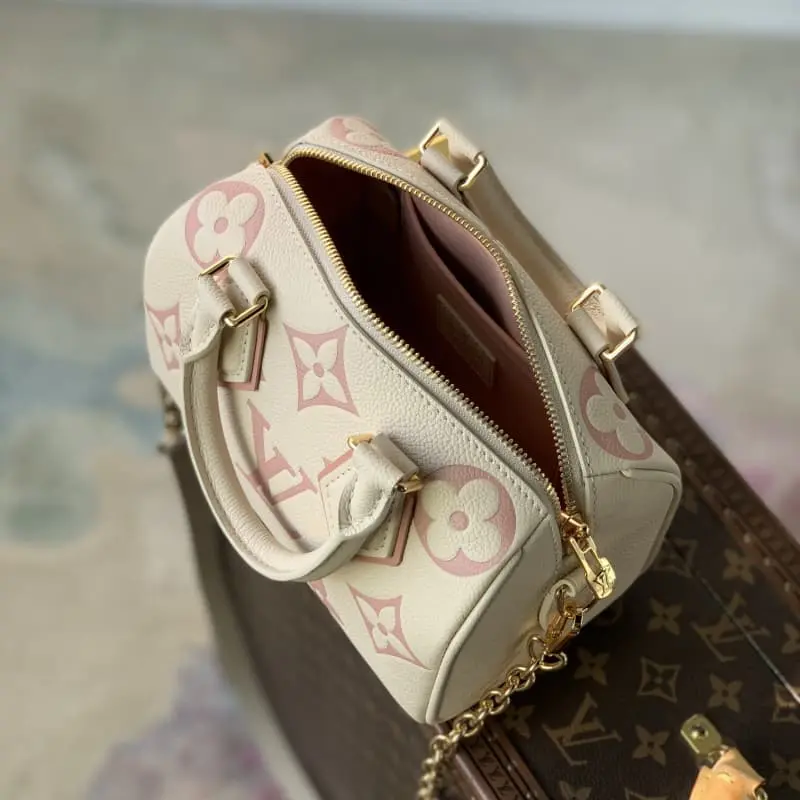 M46397 Apricot Silk Screen 20.5x13.5x12cm High Quality Bags - Image 8