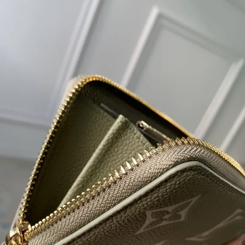 M82478 Grass Green (Silk Screen) 20x9x2cm High Quality Bags - Image 8