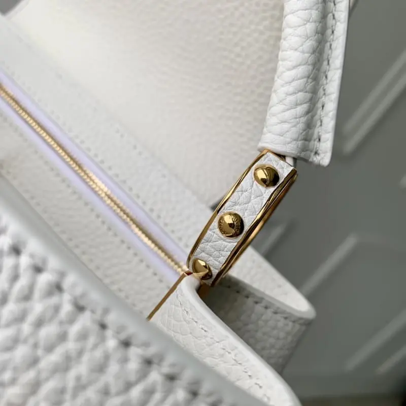 M23456 White 27x18x9cm High Quality Bags - Image 8