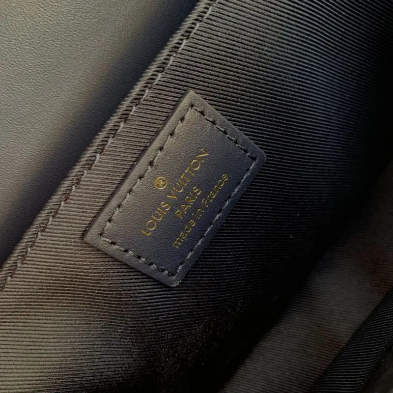 M22834 21.5x13.5x6cm High Quality Bags - Image 8