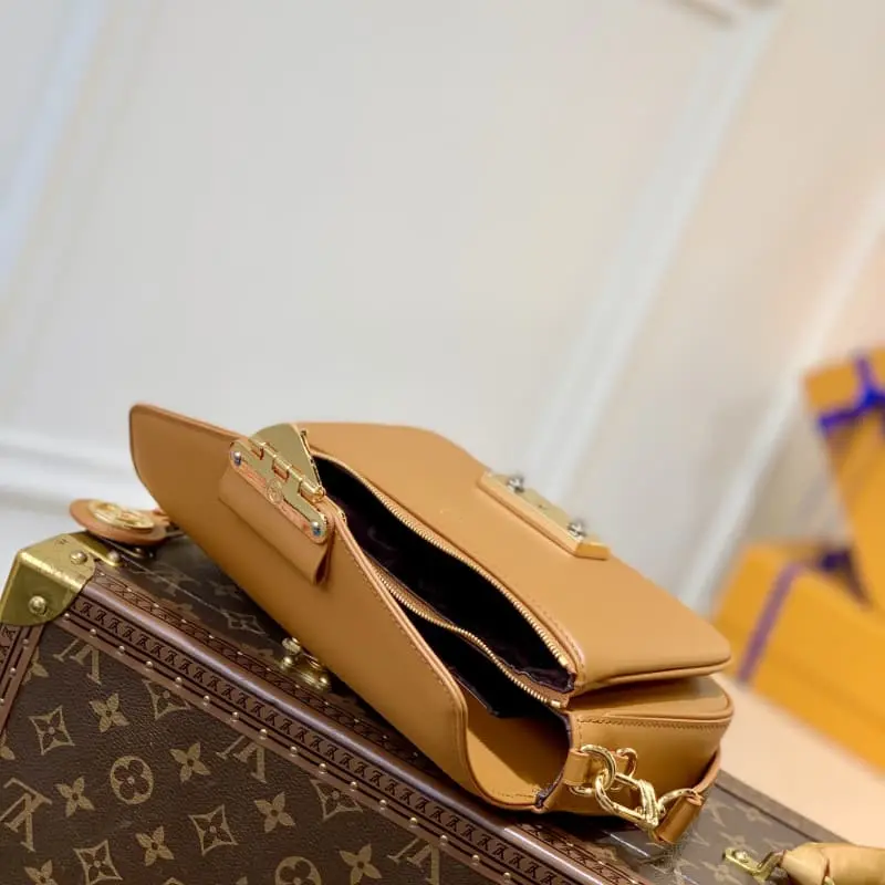 M20396 24x15x6cm High Quality Bags - Image 8