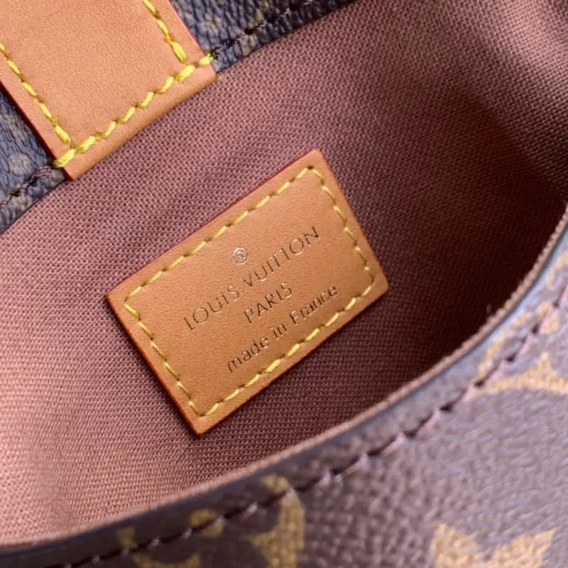 M14056 18x8.5x12.5cm High Quality Bags - Image 8