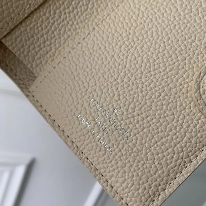 M12674 White 9x11.5x1.5cm High Quality Bags - Image 8