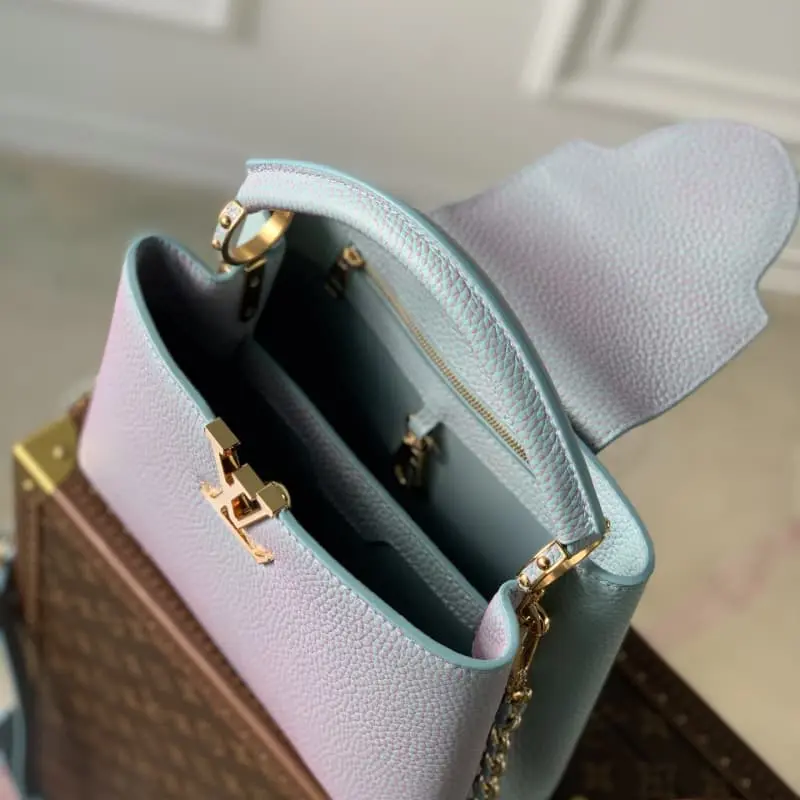 M59868 21x14x8cm High Quality Bags - Image 8