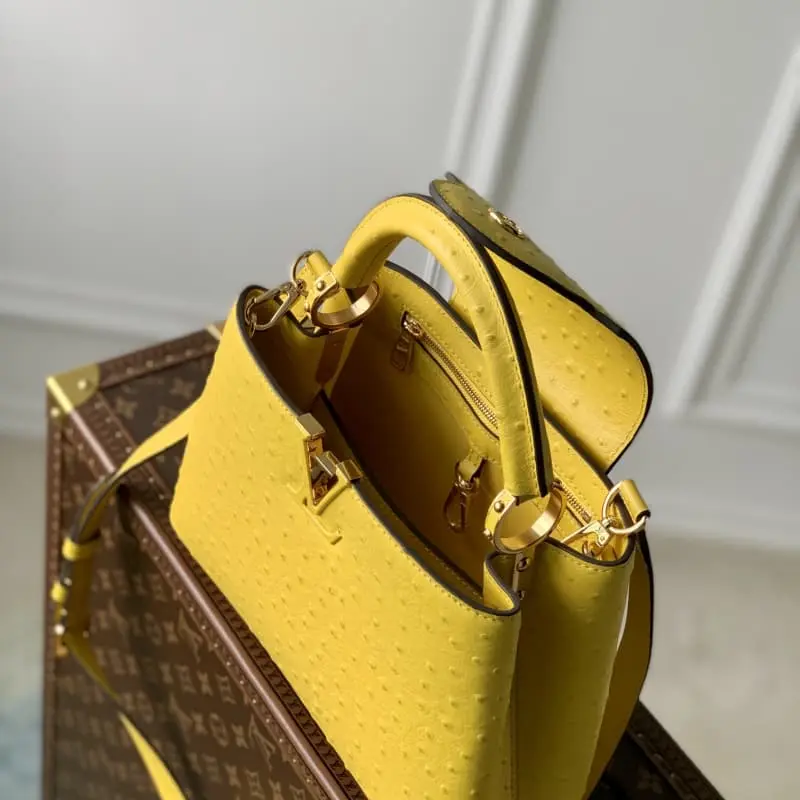 M93483 S2 27x18x9cm High Quality Bags - Image 8