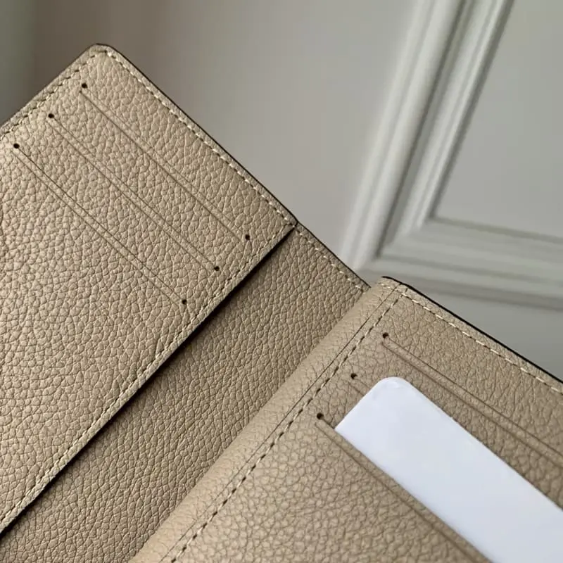 M82370 Apricot 12x9x3.5cm High Quality Bags - Image 8