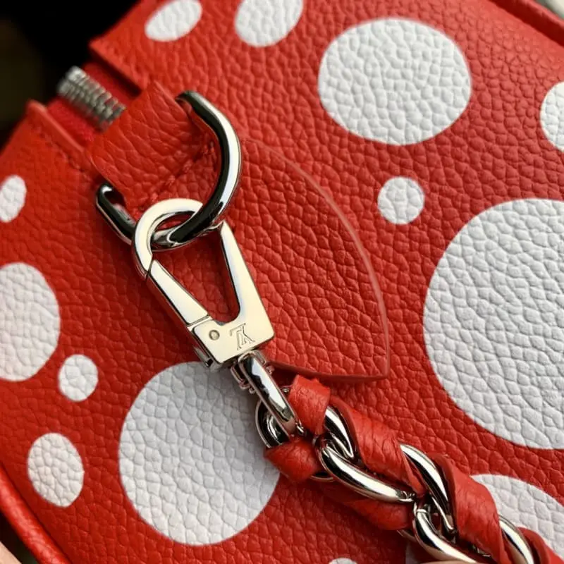 M46411 20.5x13.5x12cm High Quality Bags - Image 8