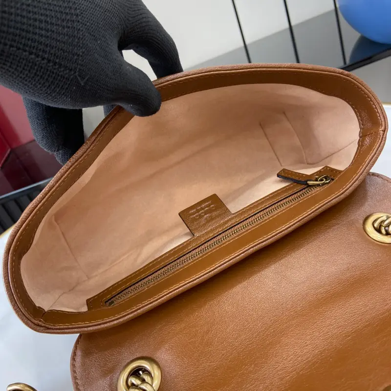 443497 CM 9 High-Quality Bags - Image 8