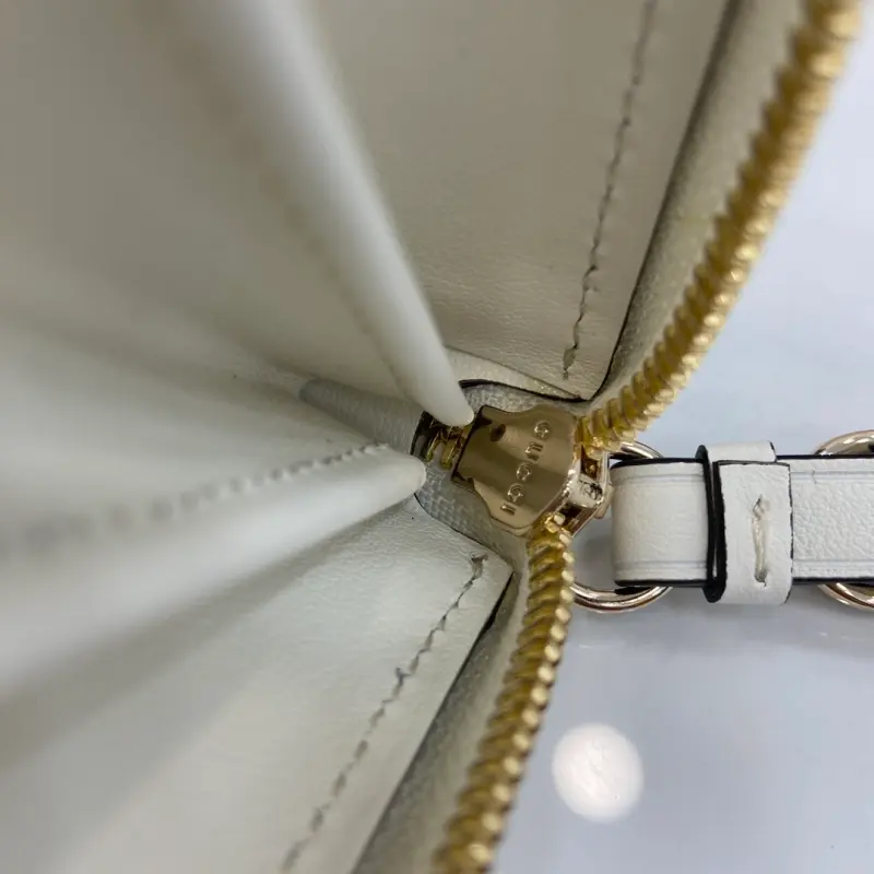 819122 CM 2 High-Quality Bags - Image 8