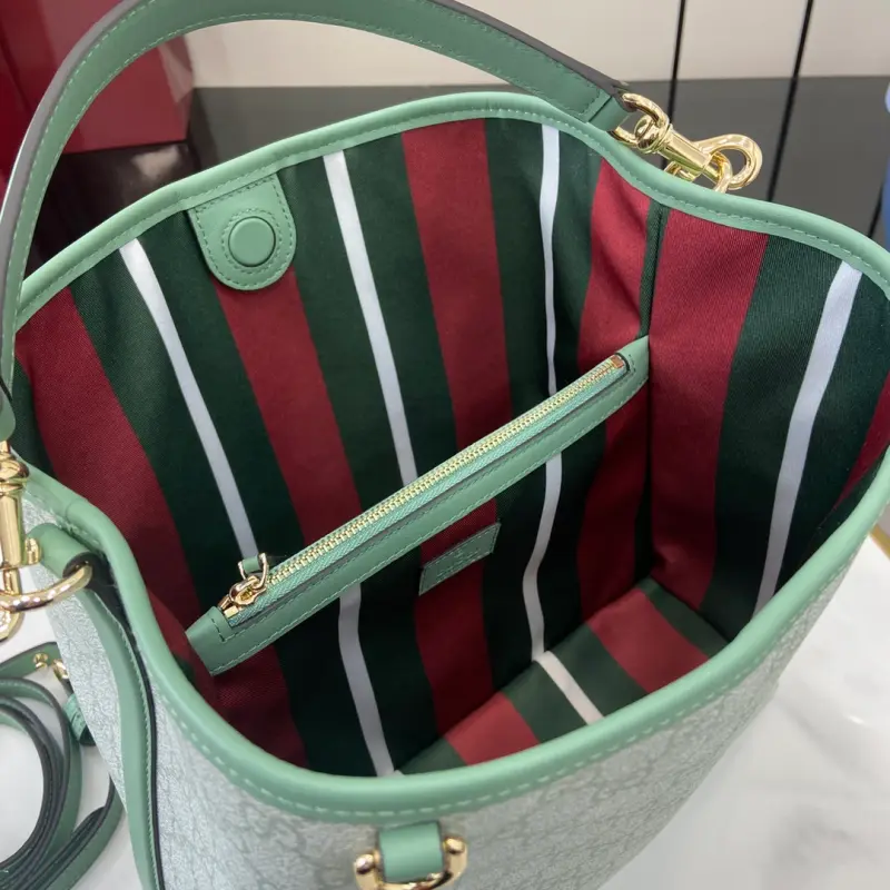 815103 CM 1 High-Quality Bags - Image 8