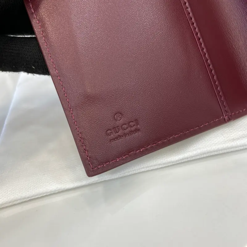 810072 CM 2 High-Quality Bags - Image 8