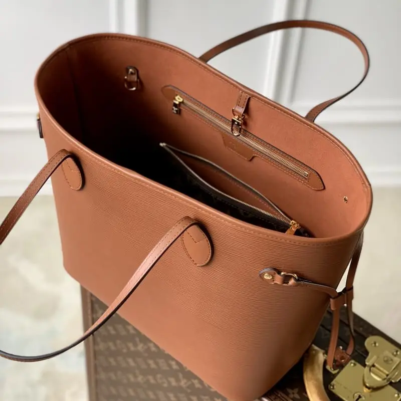 M12467 Brown 31x28x14cm High Quality Bags - Image 8