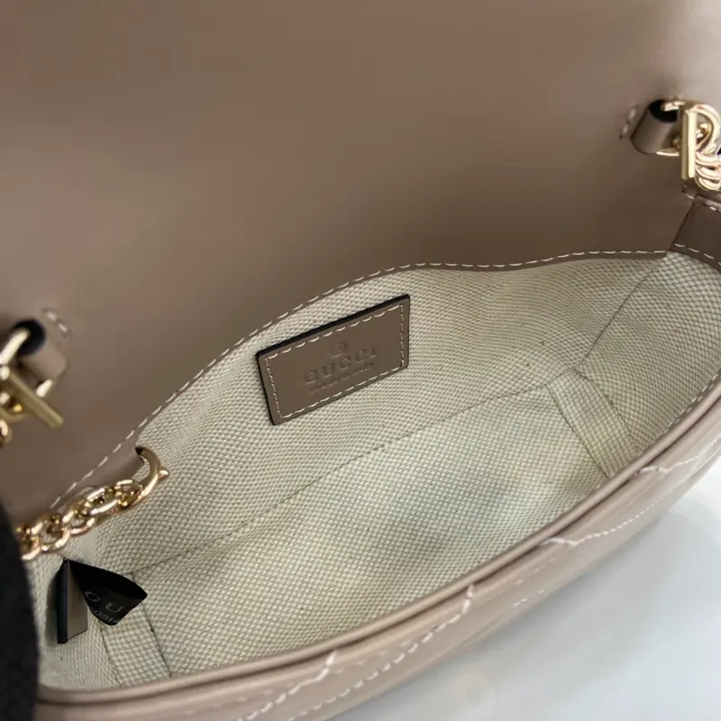 476433 CM 3 High-Quality Bags - Image 8