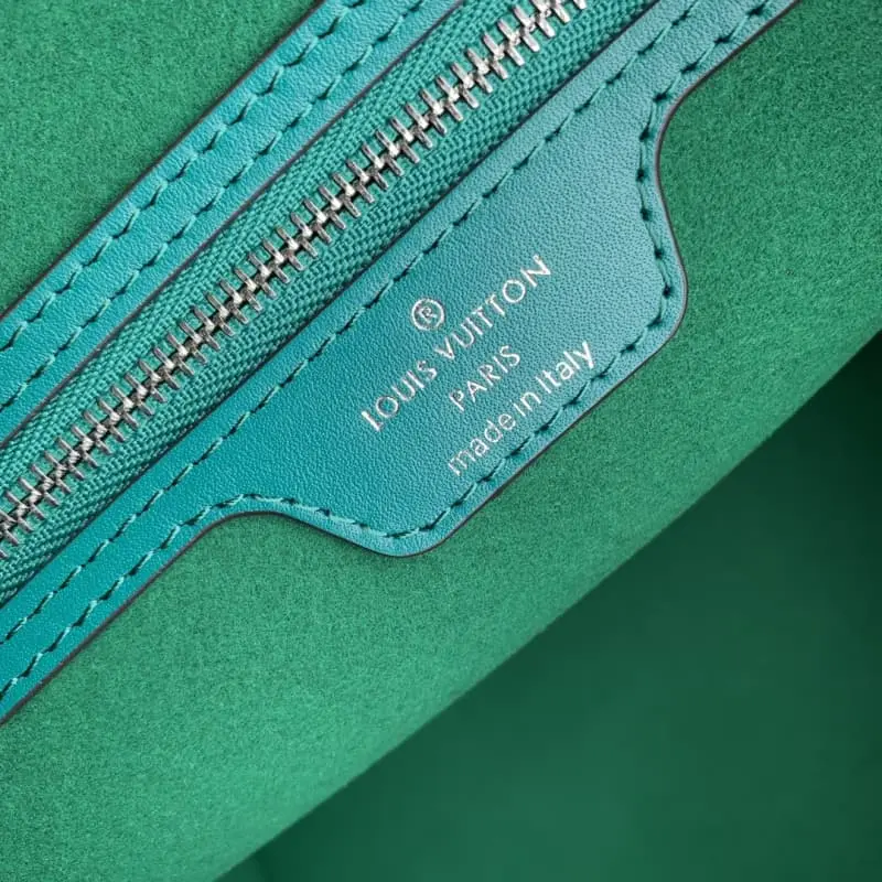 M12195 Green 31x28x14cm High Quality Bags - Image 8