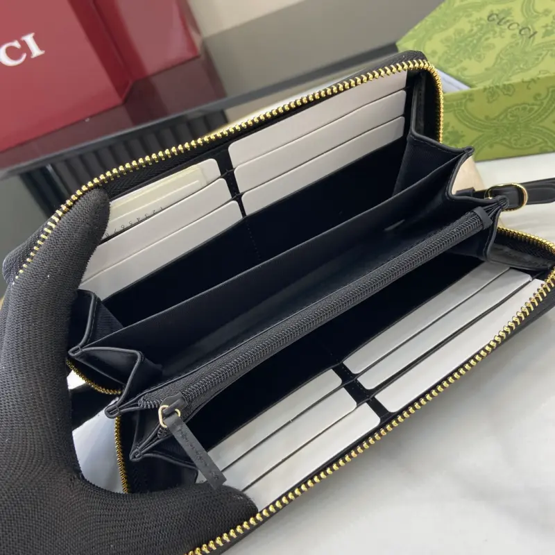 821803 CM 1 High-Quality Bags - Image 8