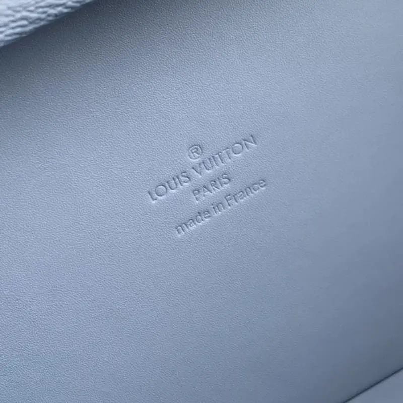 M13562 12.3x6x21.5cm High Quality Bags - Image 8