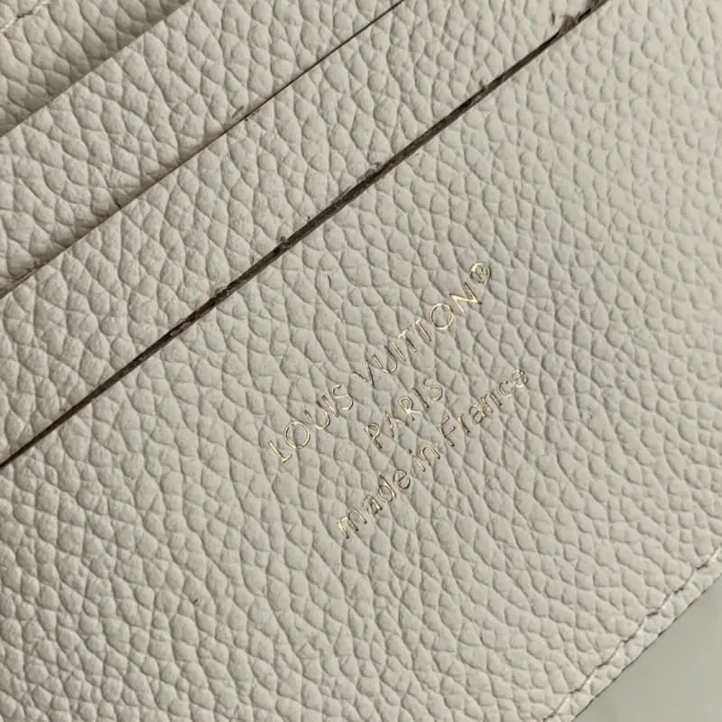 M12145 White S1 12.5x6x21cm High Quality Bags - Image 8