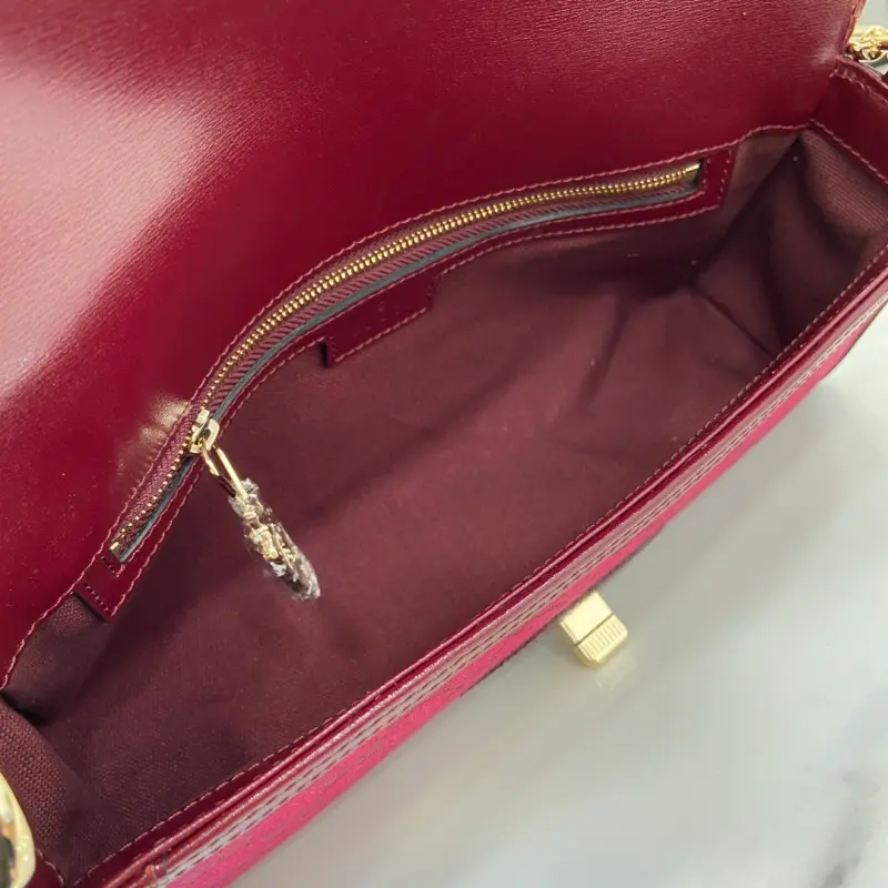 786027 CM 1 High-Quality Bags - Image 8