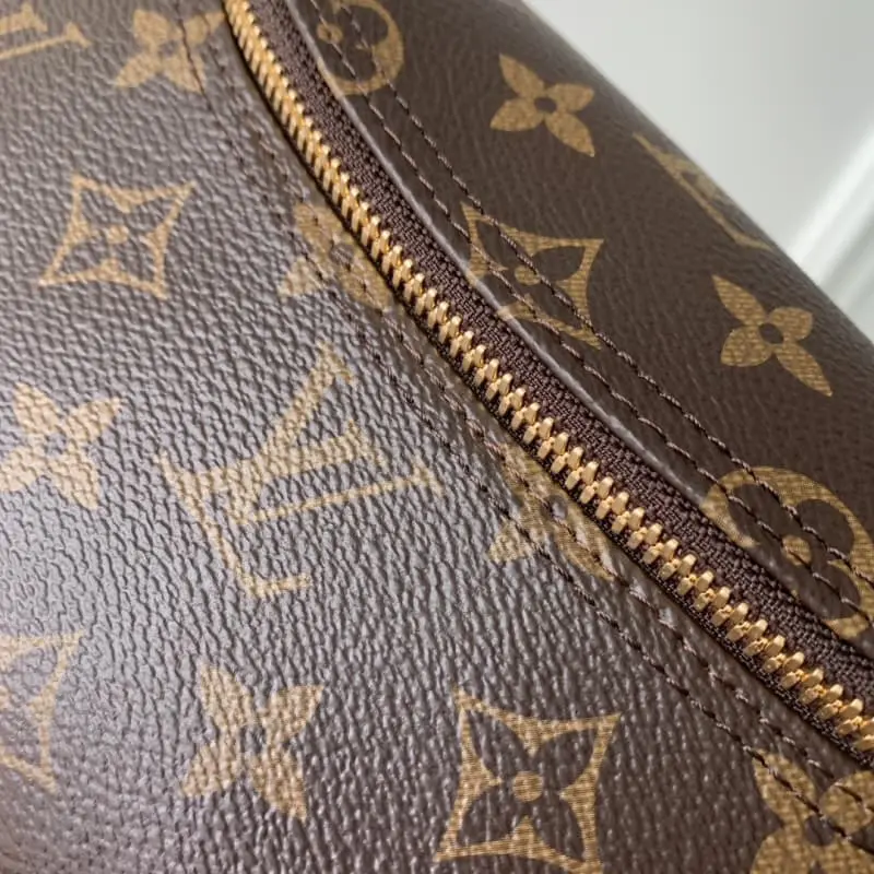 M11510 S1 26x14x12cm High Quality Bags - Image 8