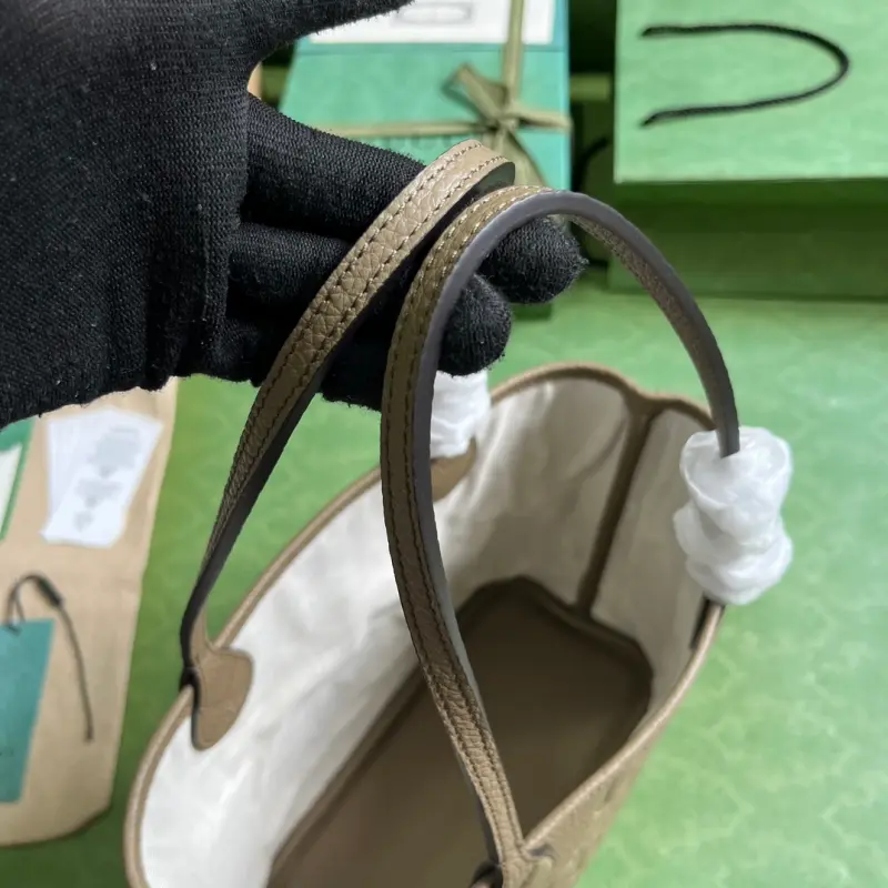 726762 CM 1 High-Quality Bags - Image 8