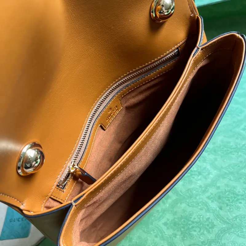 721172 CM 1 High-Quality Bags - Image 8