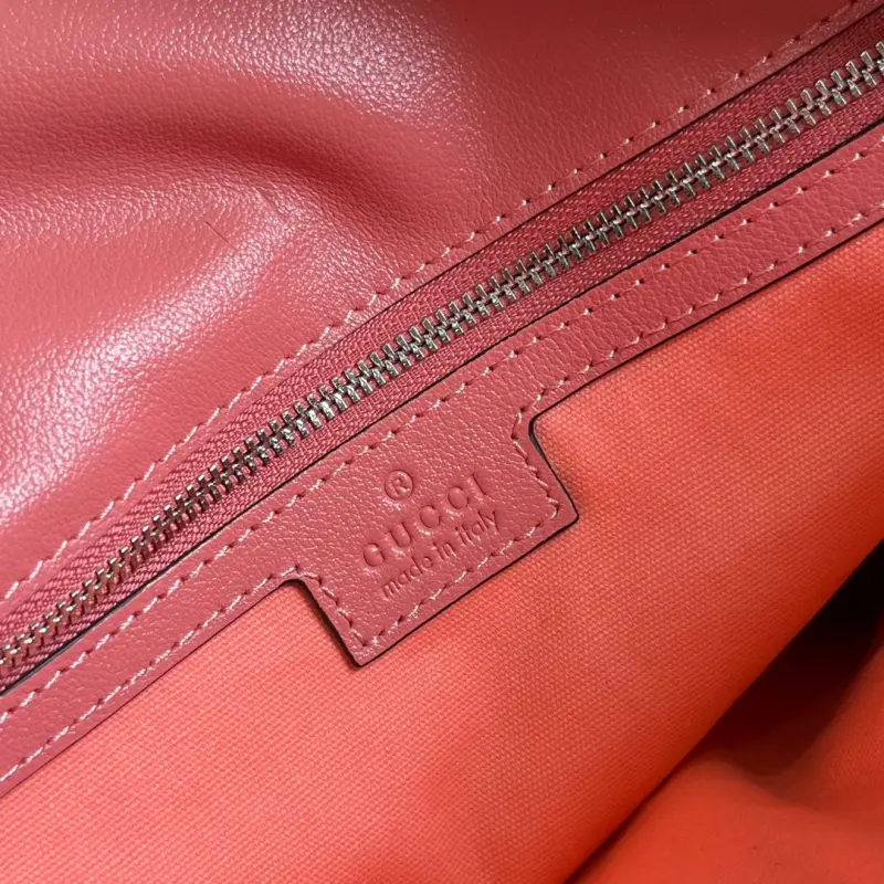 751516 CM 9 High-Quality Bags - Image 8