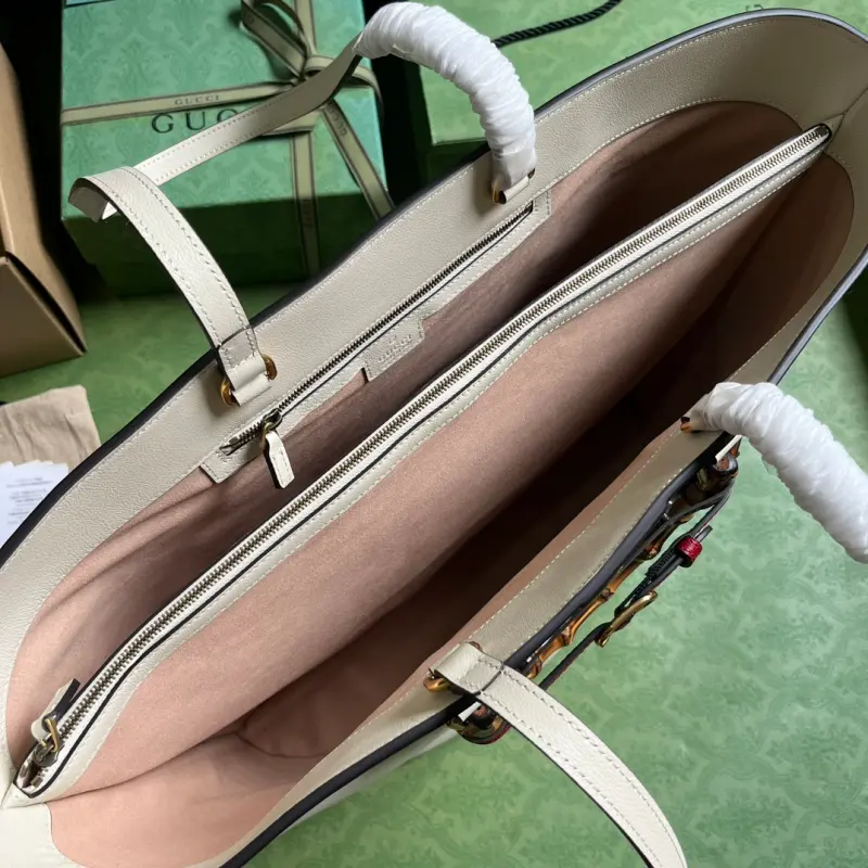 746270 CM 1 High-Quality Bags - Image 8