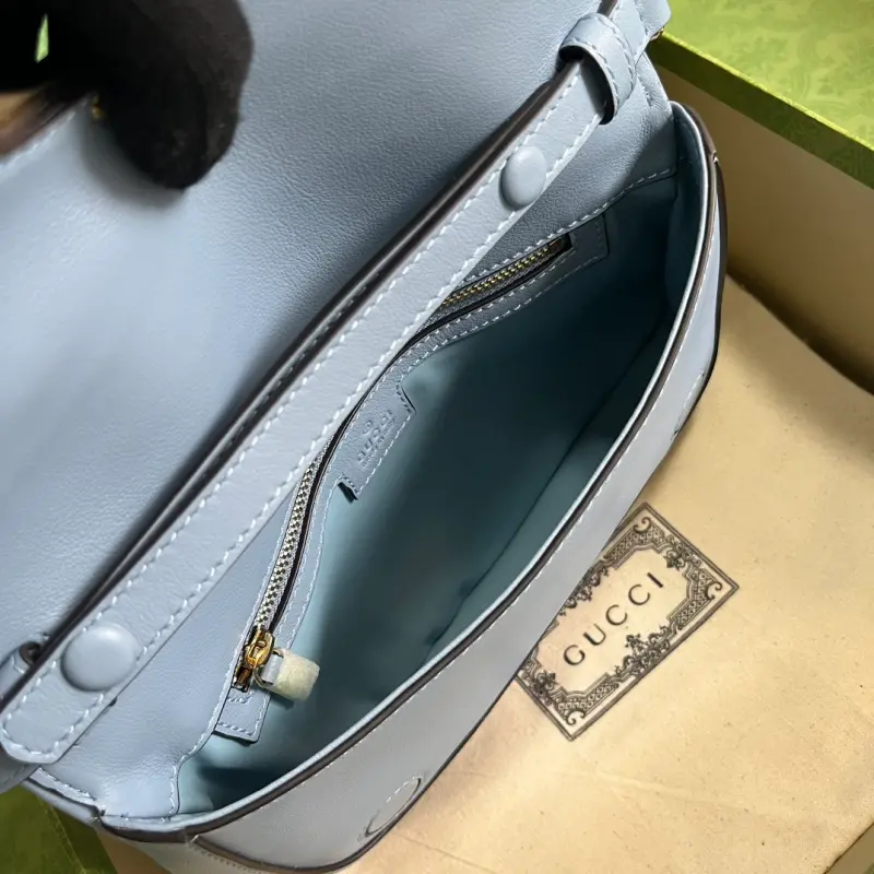 699268 CM 3 High-Quality Bags - Image 8