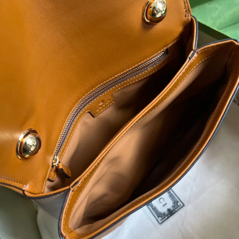 699210 CM 2 High-Quality Bags - Image 8