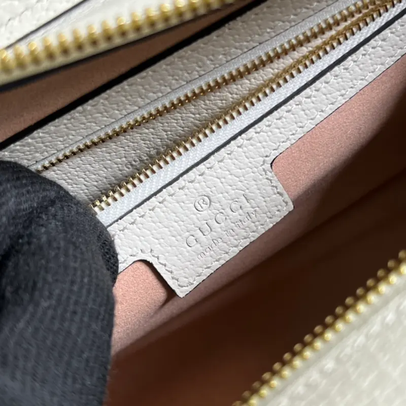 693724 CM 2 High-Quality Bags - Image 8