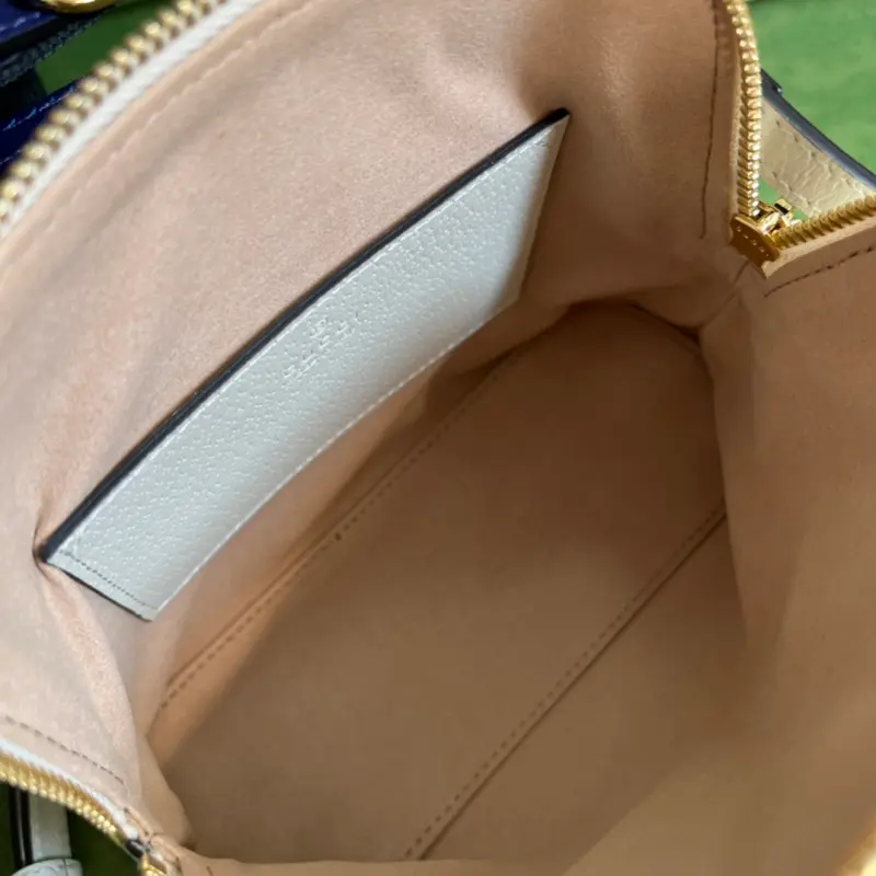 715775 CM 2 High-Quality Bags - Image 8