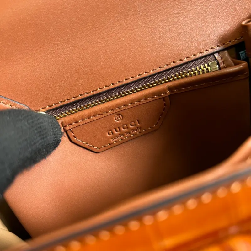 675797 CM 2 High-Quality Bags - Image 8