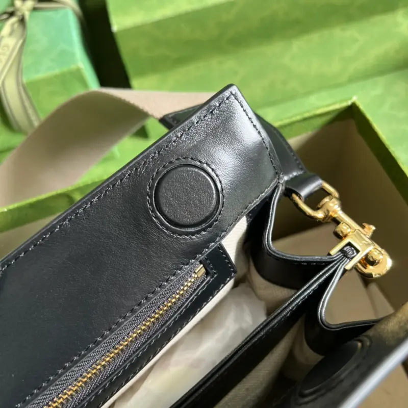 739392 CM 2 High-Quality Bags - Image 8