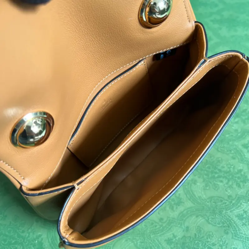 724645 CM 3 High-Quality Bags - Image 8