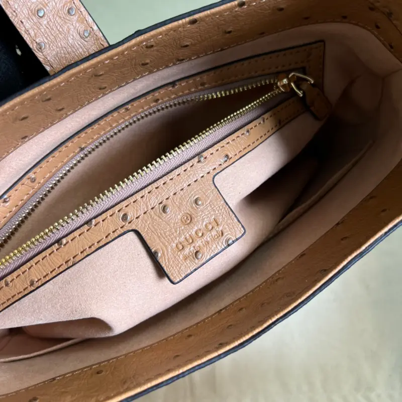 636709 CM 2 High-Quality Bags - Image 8