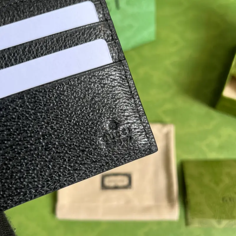 428726 CM 4 High-Quality Bags - Image 8