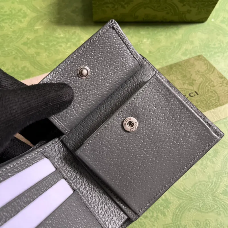 597609 High-Quality Bags - Image 8